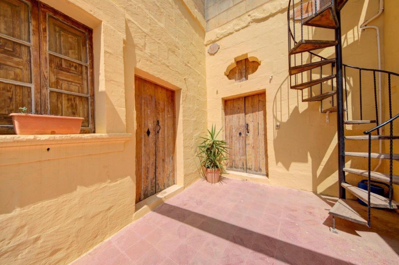 Razzett Warda B&B Għasri Extérieur photo